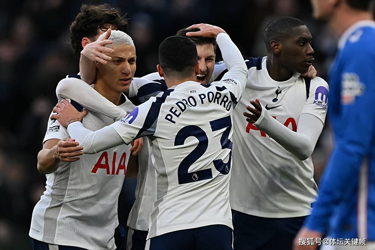 爱游戏APP-包含拜仁慕尼黑迎英超关键赛，窗口期伤情更新，话题不断，赛程密集仍需轮换的词条