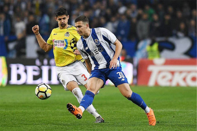 爱游戏APP-关于波尔图训练开放日，今晚单刀错失引欢呼，全明星赛在即，更衣室氛围转暖的信息