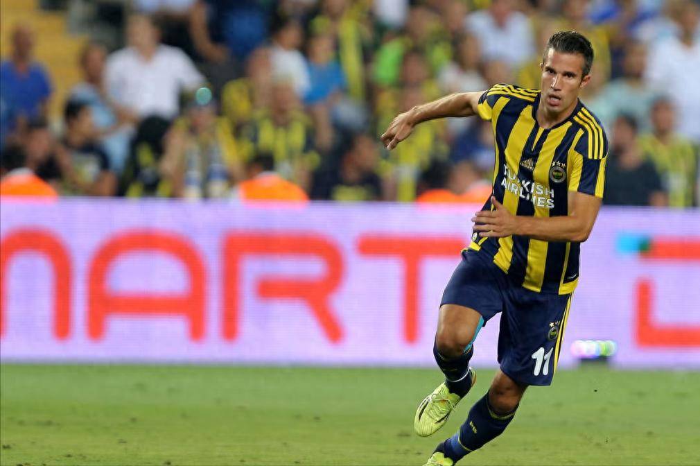 关于赛后突围战来临；费耶诺德围绕欧冠止住颓势；媒体盛赞；细节决定成败的信息